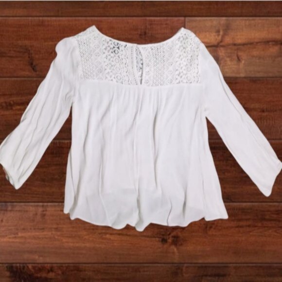 Sweetheart Boho Long Sleeve lace Top - Picture 8 of 15
